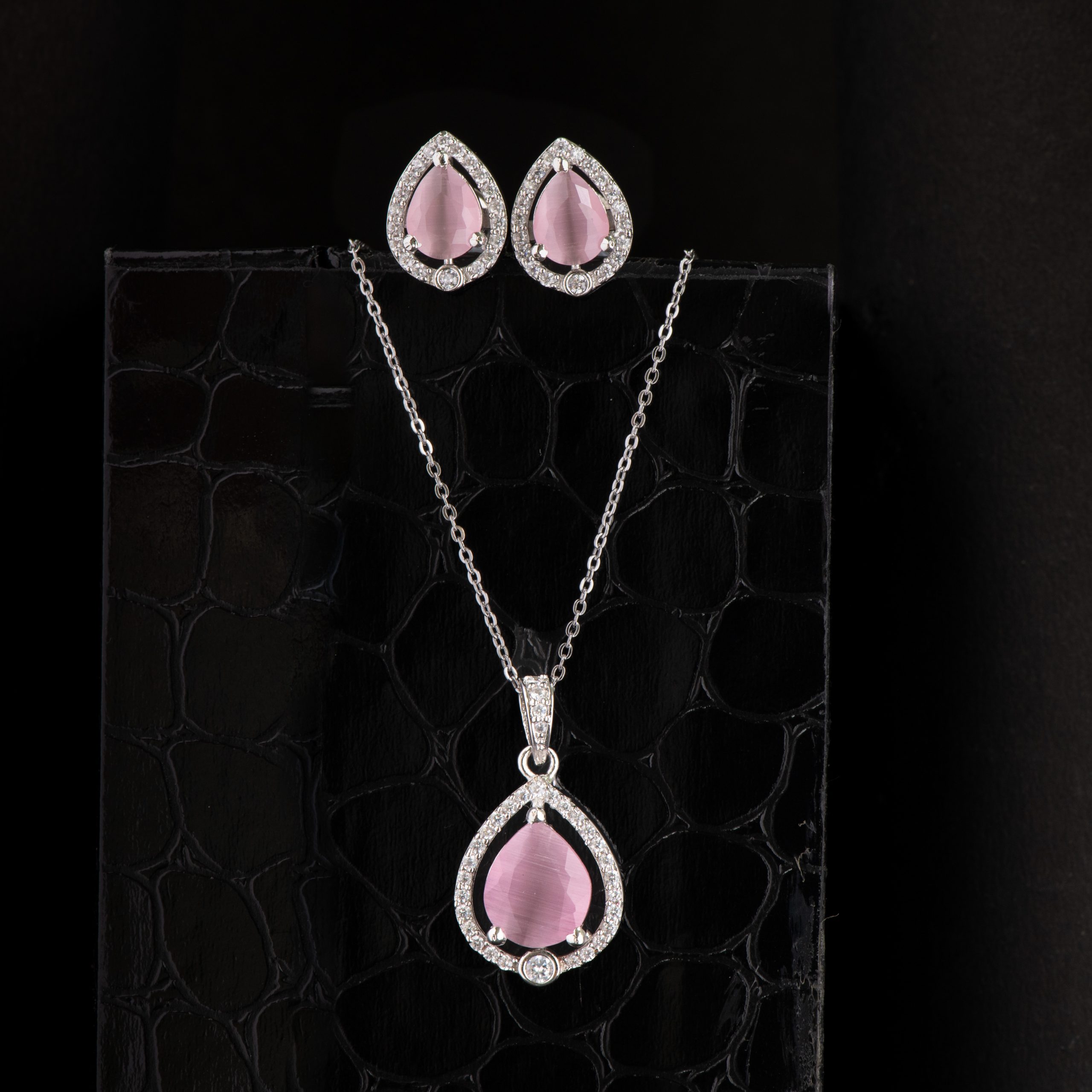 Baby Pink Drop Pendant Set