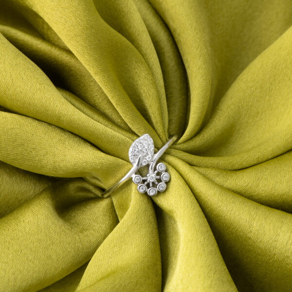 Blossomed Flower Grace Ring