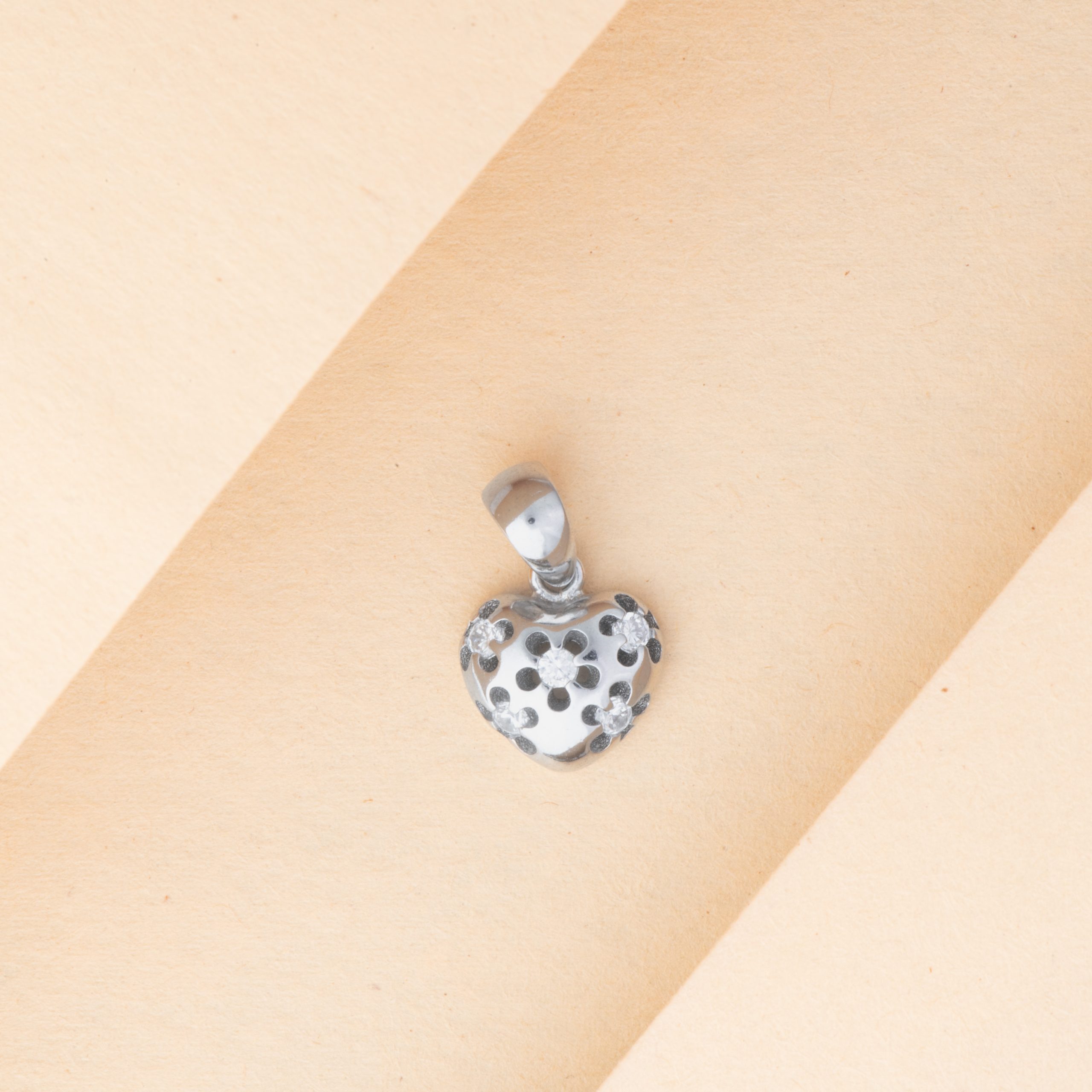 Bubble of Life Heart Charmer