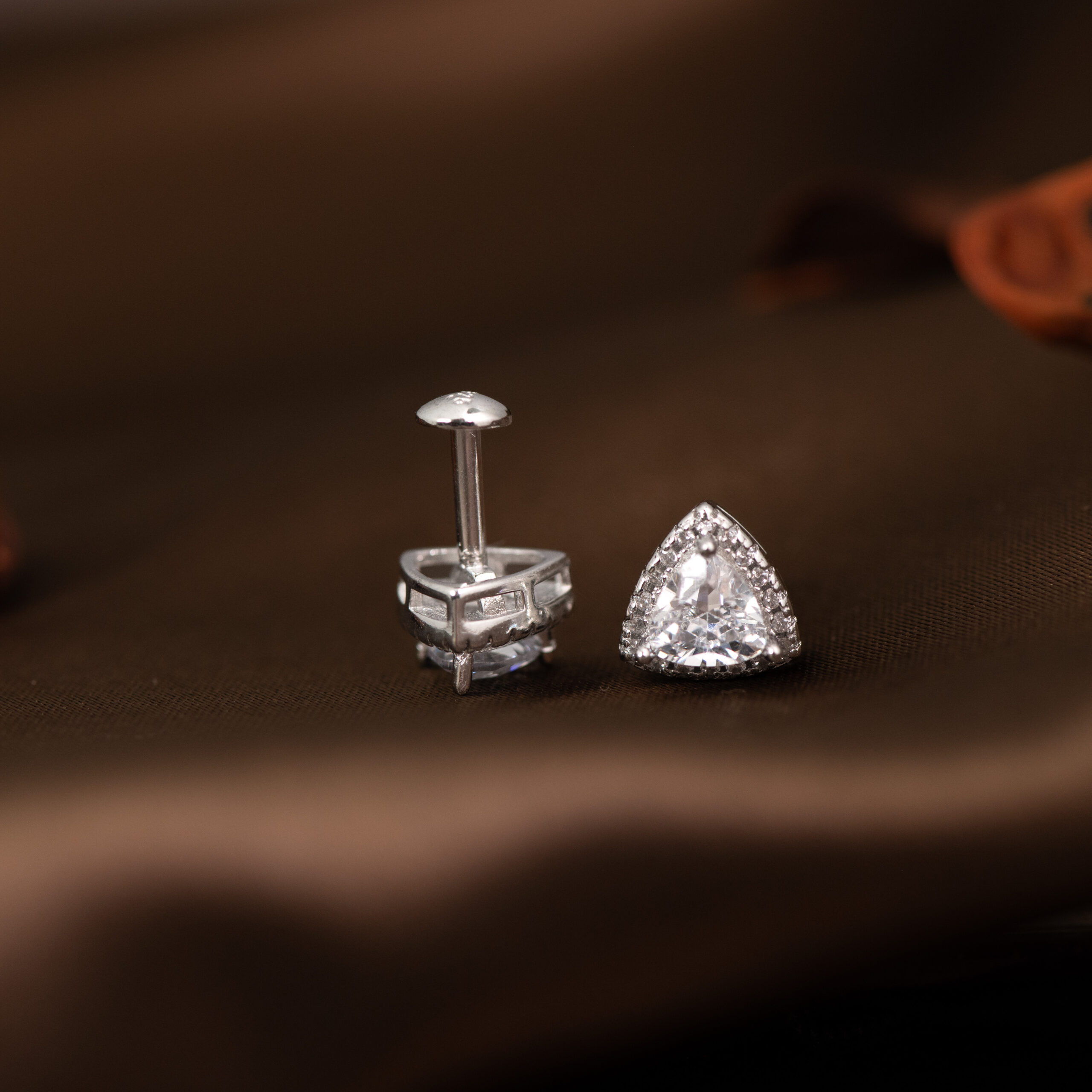 Classic Trillium Spark Studs