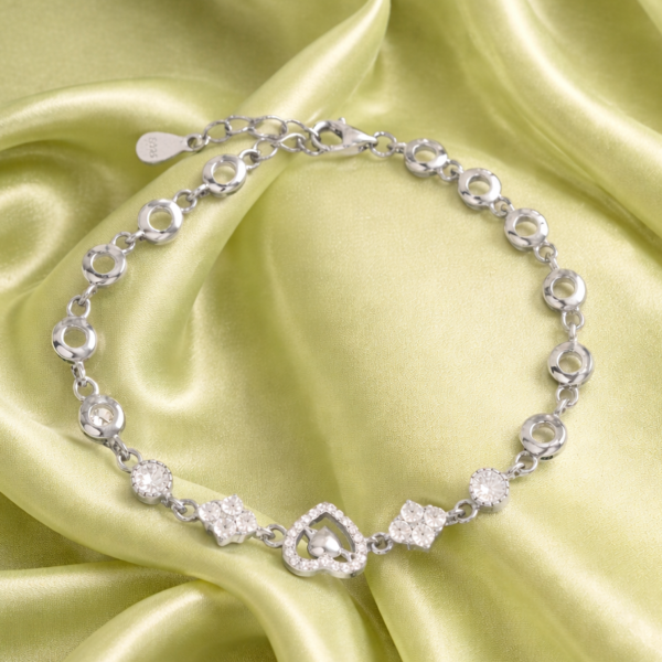 Crystal Heart Trail Bracelet