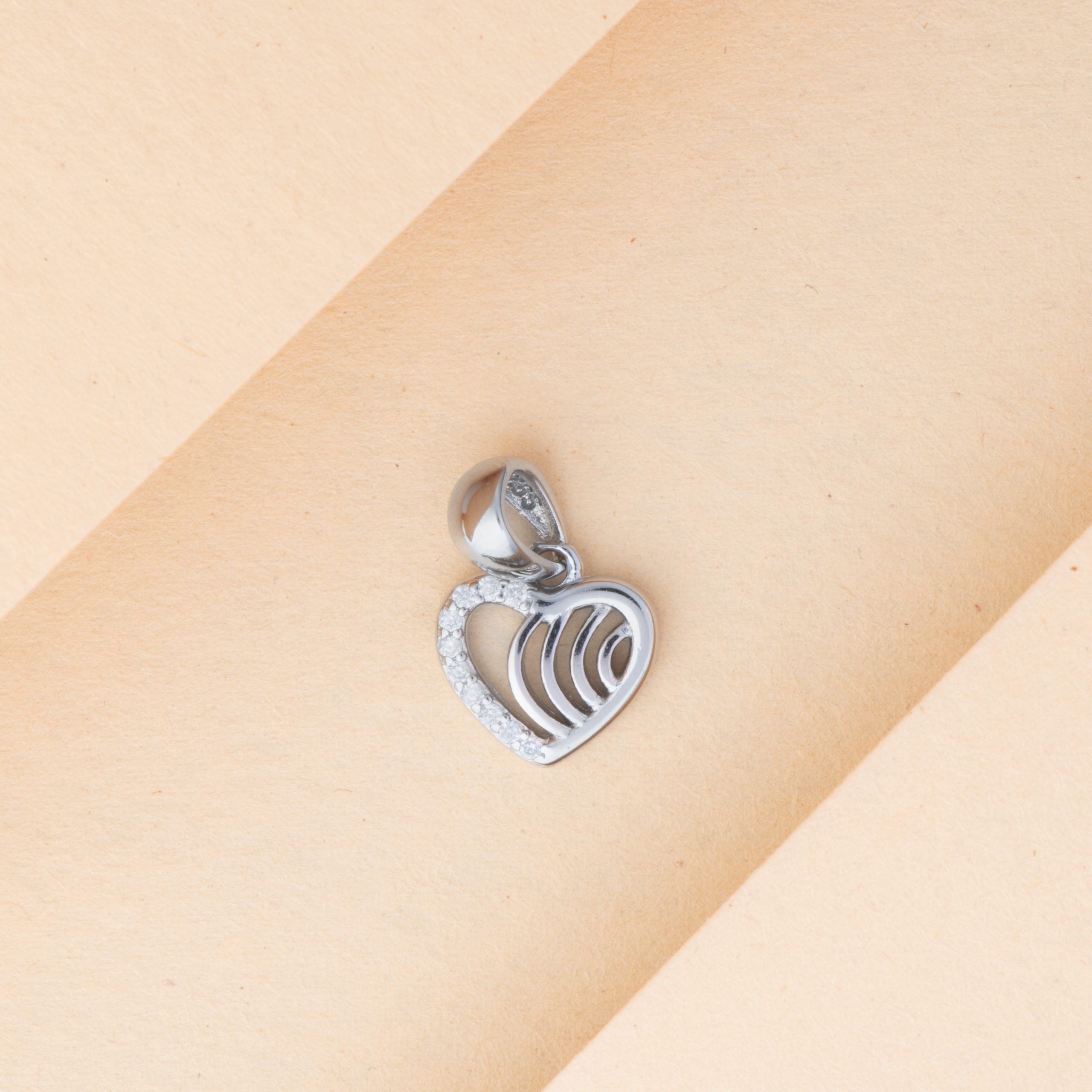 Echoes of Love Charmer