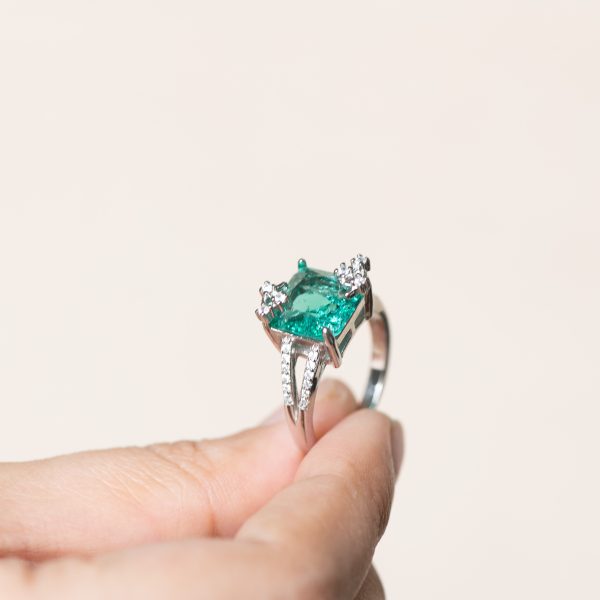 Eternal Love Emerald Crest Ring