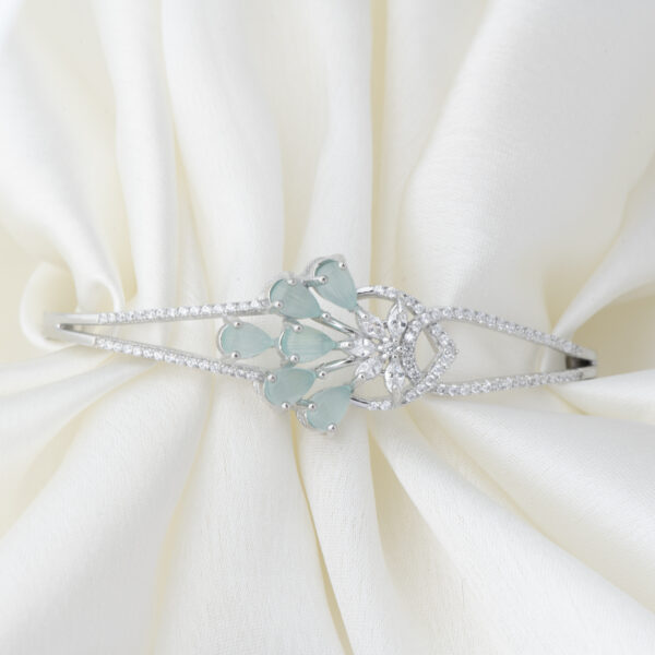 Feathered Crown Kada