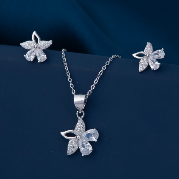 Floral Whispers Pendant Set