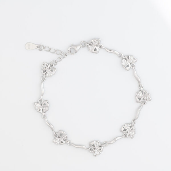 Flutter Bloom Bracelet