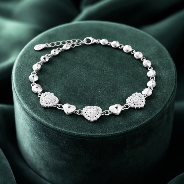 Fond Love Heart Bracelet