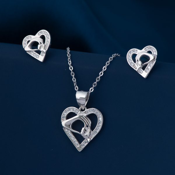 Forever Love Pendant Set