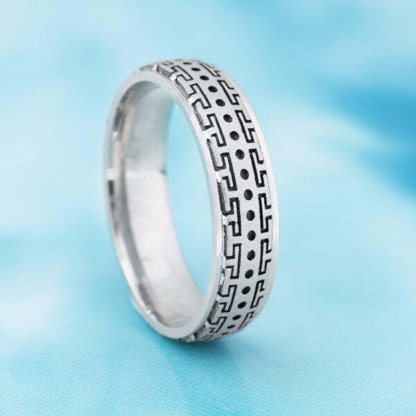 Geometric Path Silver Band