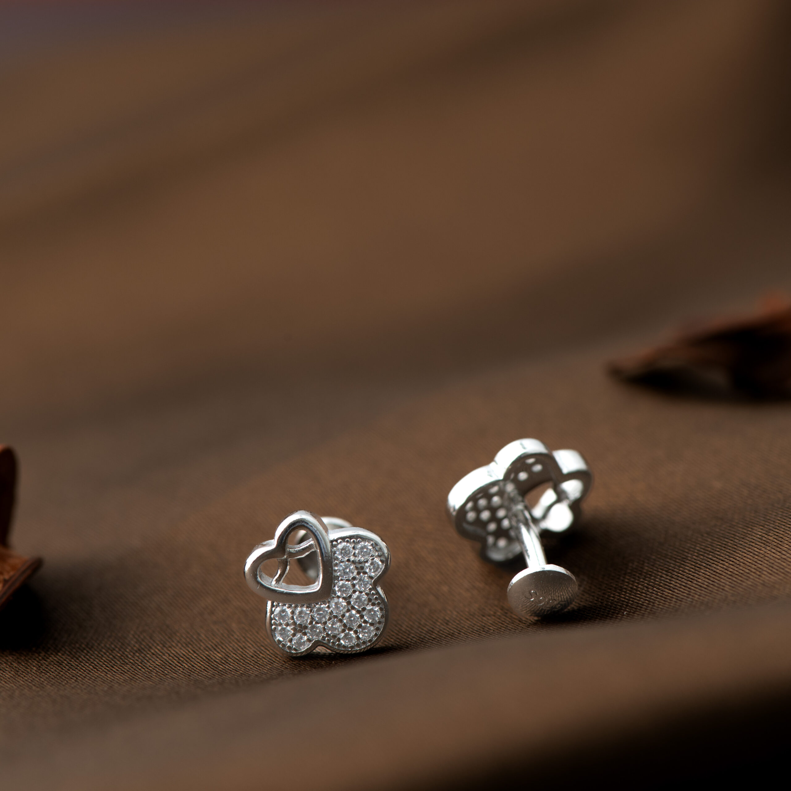 Heartlock Spark Studs