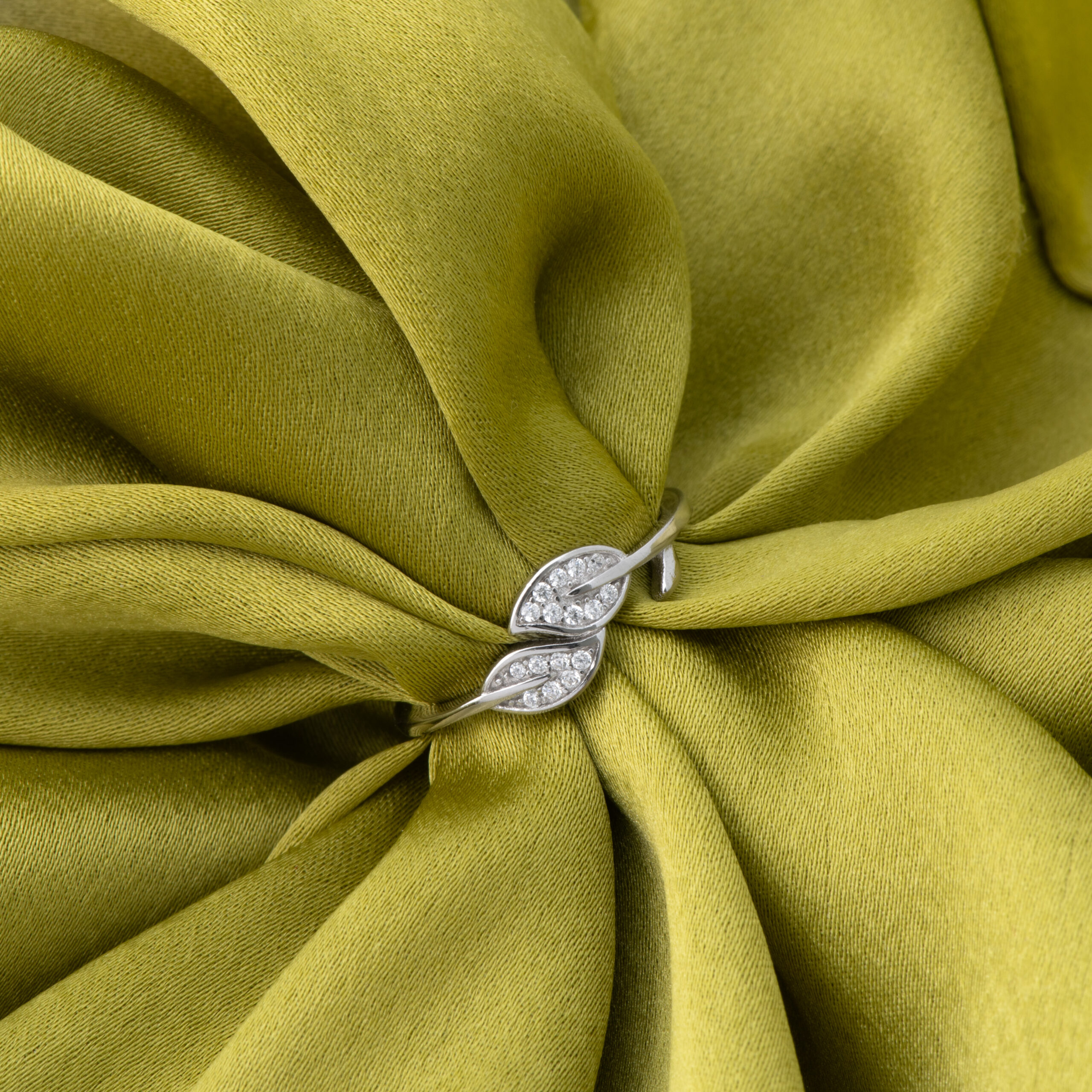 Intersecting Life Elegant Ring