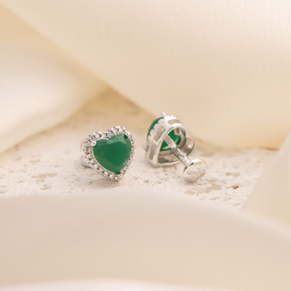 Lover's Paradise - Emerald Heart Studs