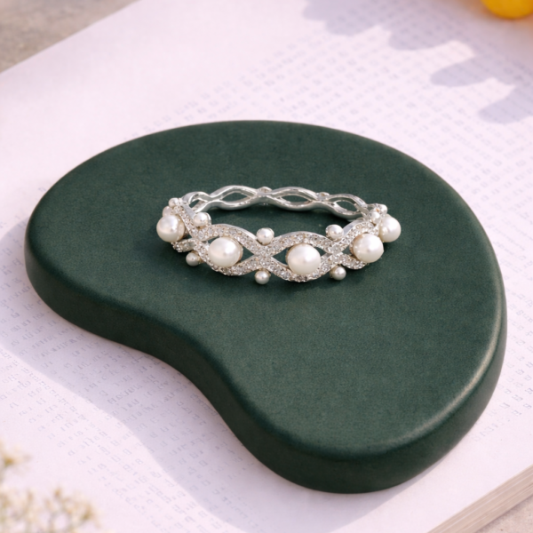 Pearl Whisper Wave Ring