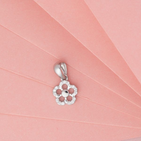 Petals in Summer Pendant Charm