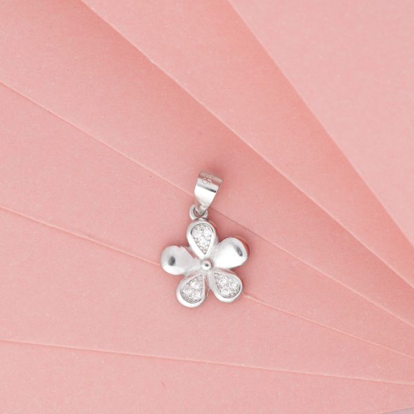 Pretty Little Flower Pendant Charm