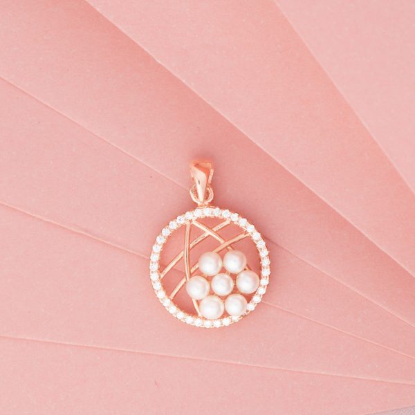 Regal Gold Perals of Wisdom Charm