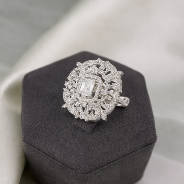 Royal Filigree Statement Ring